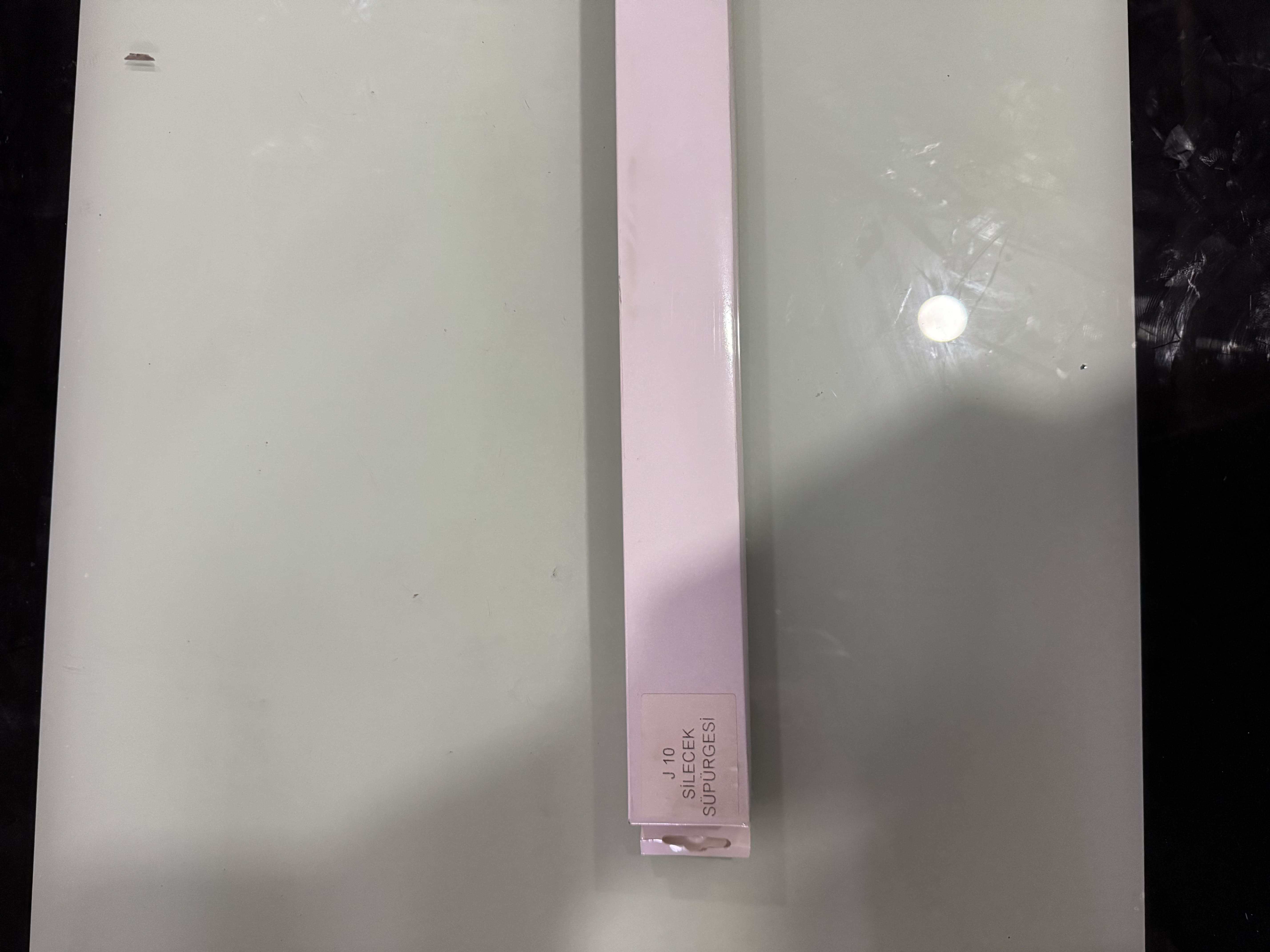 J10 Kasa Silecek Süpürgesi